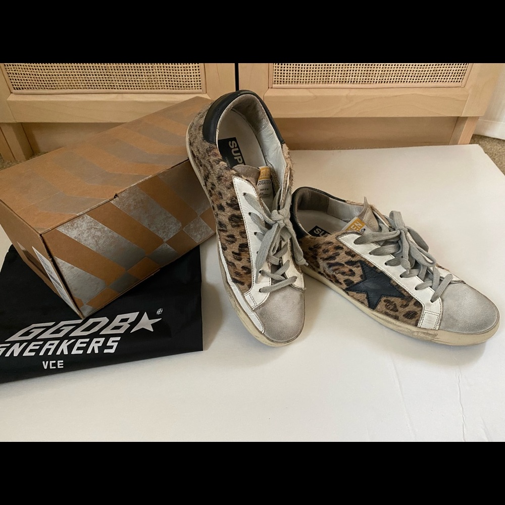 Golden Goose Snow Leopard Black Star Size 7 (37)